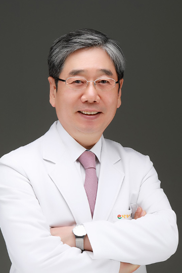 Dr. Seongwoo Hong, DDS, PhD